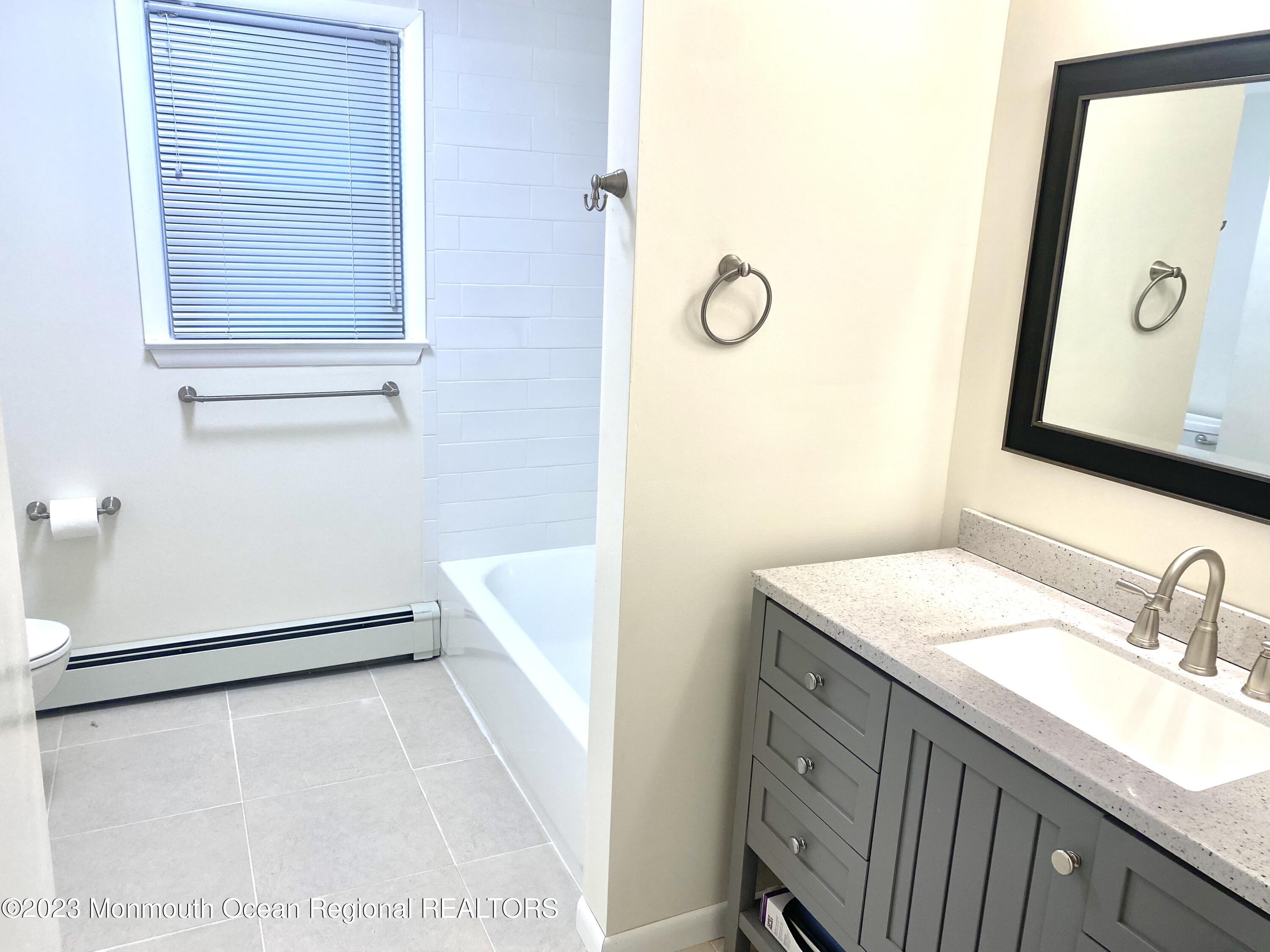 1406 Treeneedle Road, Unit 1406 Point Pleasant, NJ 08742 - Photo 7 of 14 Full Bath