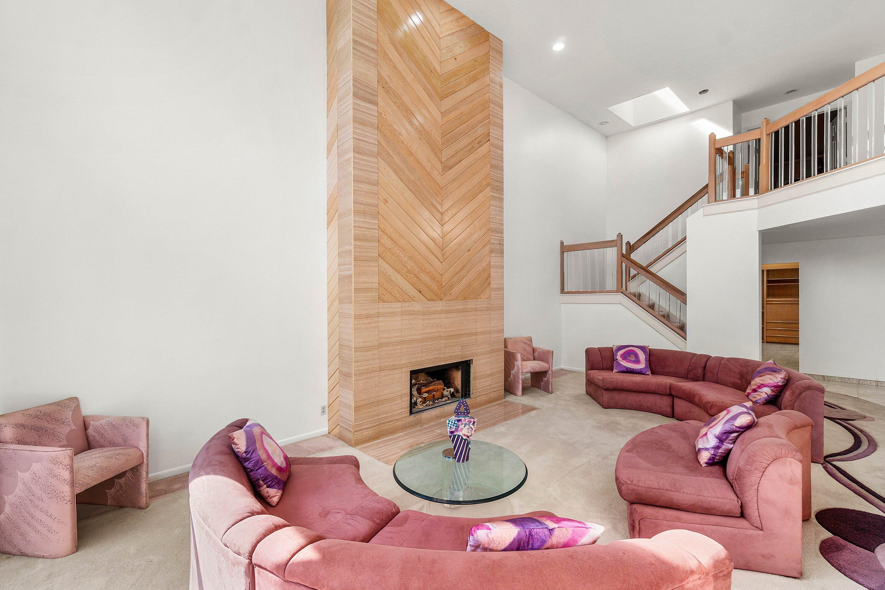 22640 Caravelle Circle Boca Raton, FL 33433 - Photo 7 of 37 Living Room