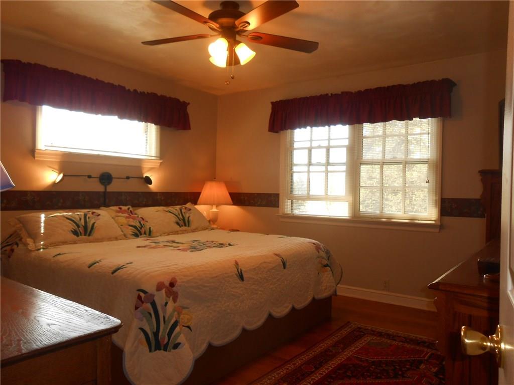 3563 Ridgewood Drive Pittsburgh, PA 15235 - Photo 12 of 25 Gallery Image 12