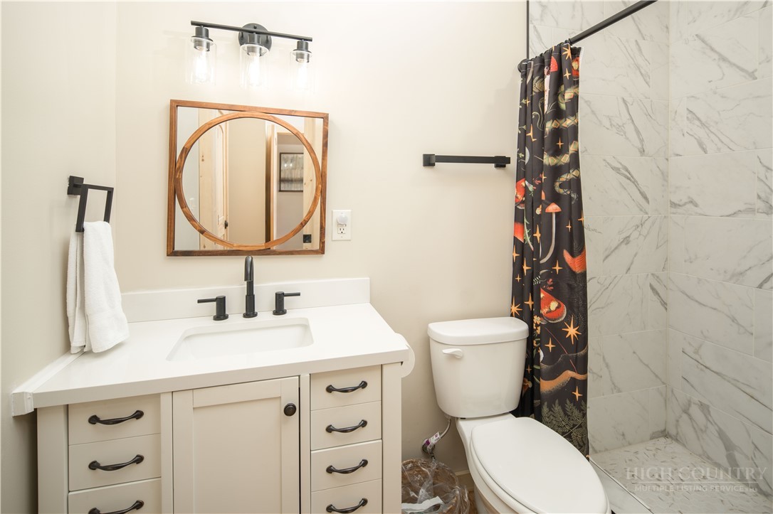 214 Lakeledge Road Beech Mountain, NC 28604 - Photo 19 of 23