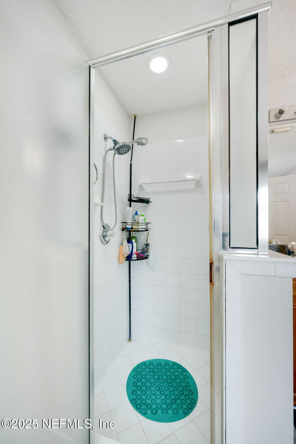 1827 Woodstone Way St. Augustine, FL 32092 - Photo 14 of 31 a bathroom with a sink and a mirror