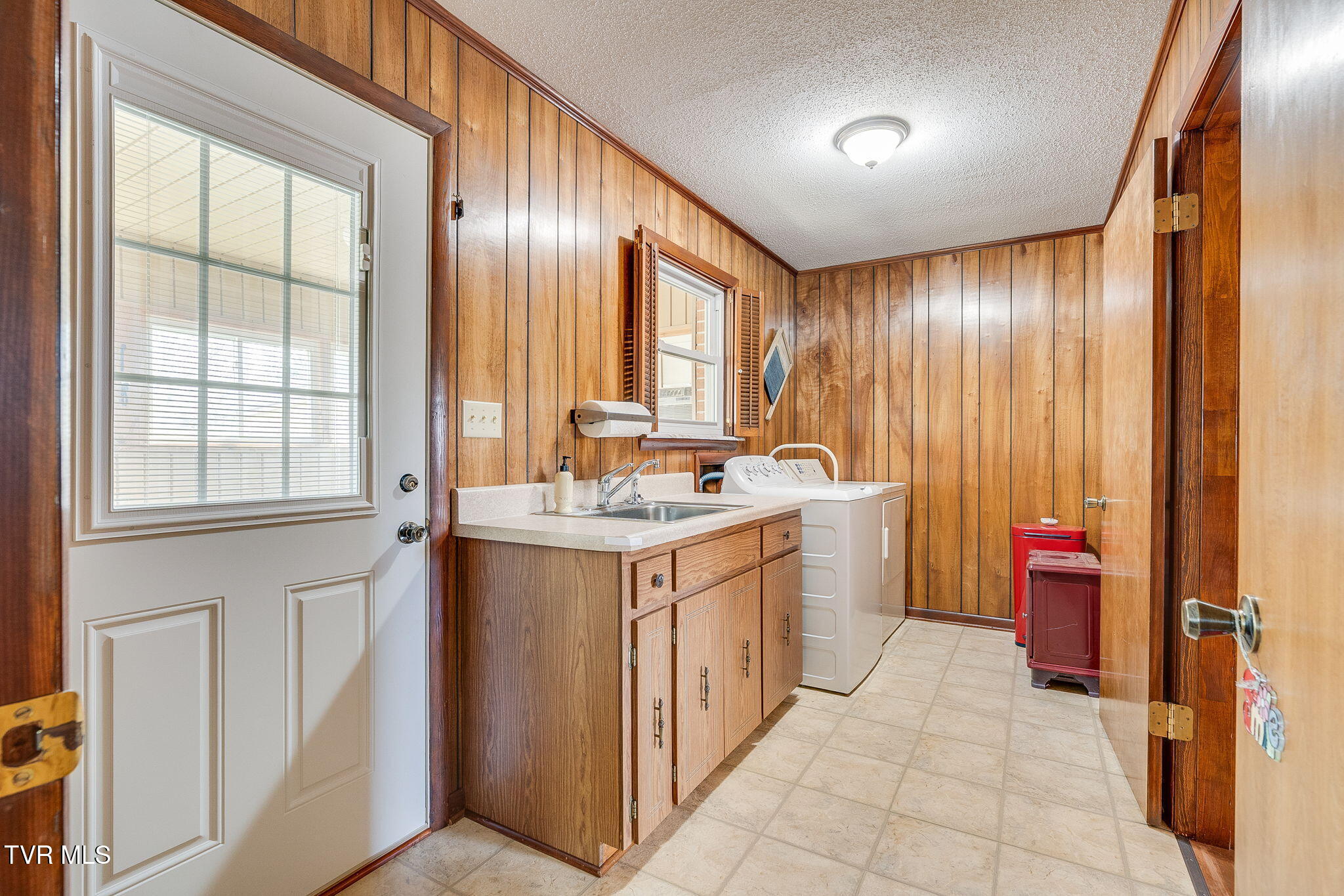 1301 Kenney Street Greeneville, TN 37745 - Photo 27 of 43 027