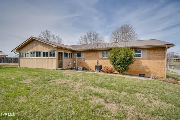 $434,900 | 1301 Kenney Street, Greeneville, TN 37745
