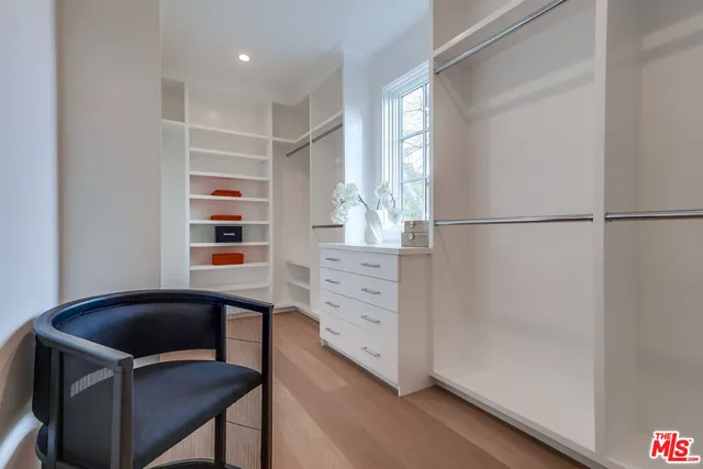 $10,995,000 | 427 North Bundy Drive, Los Angeles, CA 90049