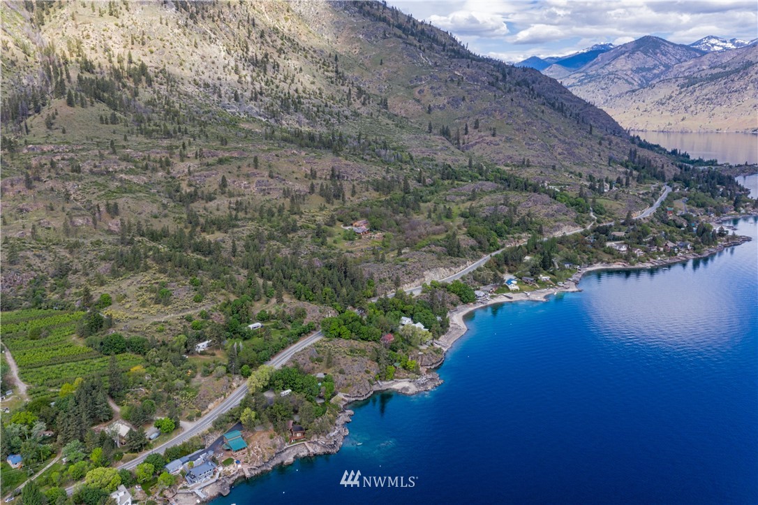 15333 South Lakeshore Road Chelan, WA 98816 - Photo 1 of 6 Gallery Image 1
