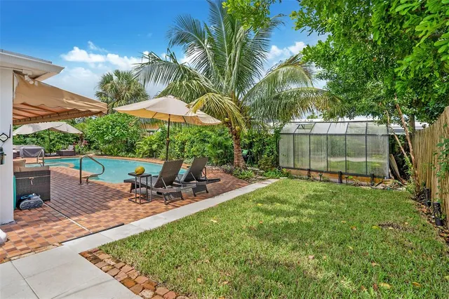$765,000 | 241 Southwest 13th Street, Boca Raton, FL 33432