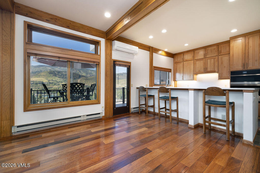 440 Nottingham Road, Unit 14 Avon, CO 81620 - Photo 5 of 32 2607_chambertin_th_14_interior_bar_b