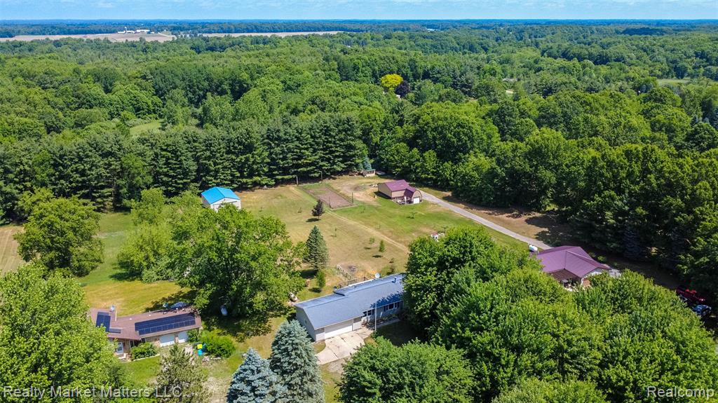 4951 Laur Road North Branch, MI 48461 - Photo 31 of 36