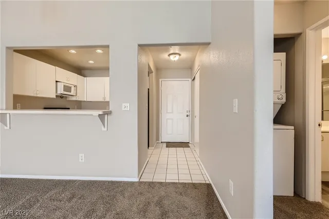 $1,775 | 5000 Red Rock Street, Unit 309B, Las Vegas, NV 89118