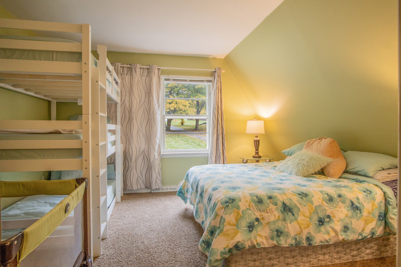 1910 Baintree Road Lake Summerset, IL 61019 - Photo 17 of 42 a bedroom with a bed and a window