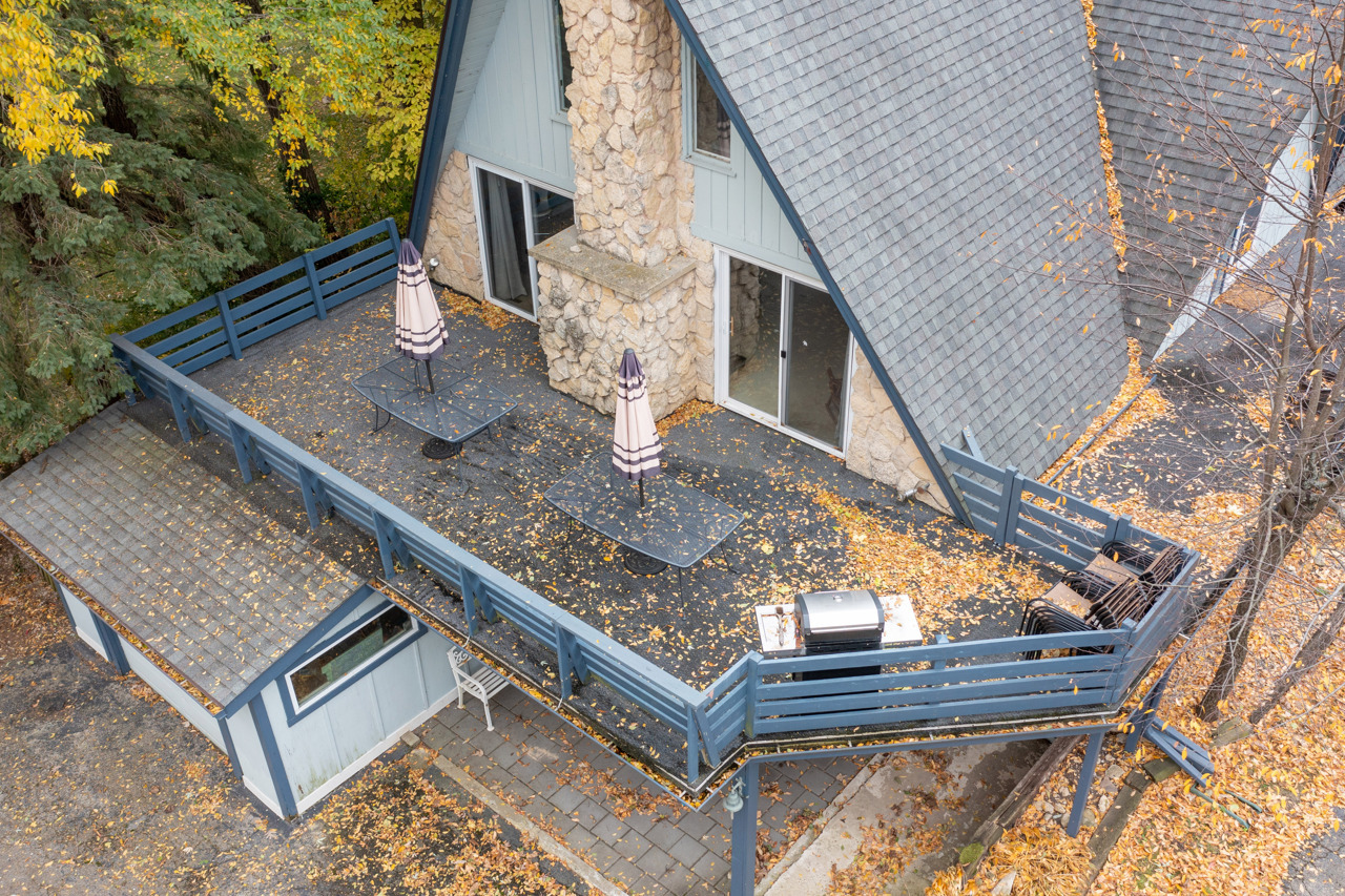 1910 Baintree Road Lake Summerset, IL 61019 - Photo 31 of 42 a view of a couches on the roof deck