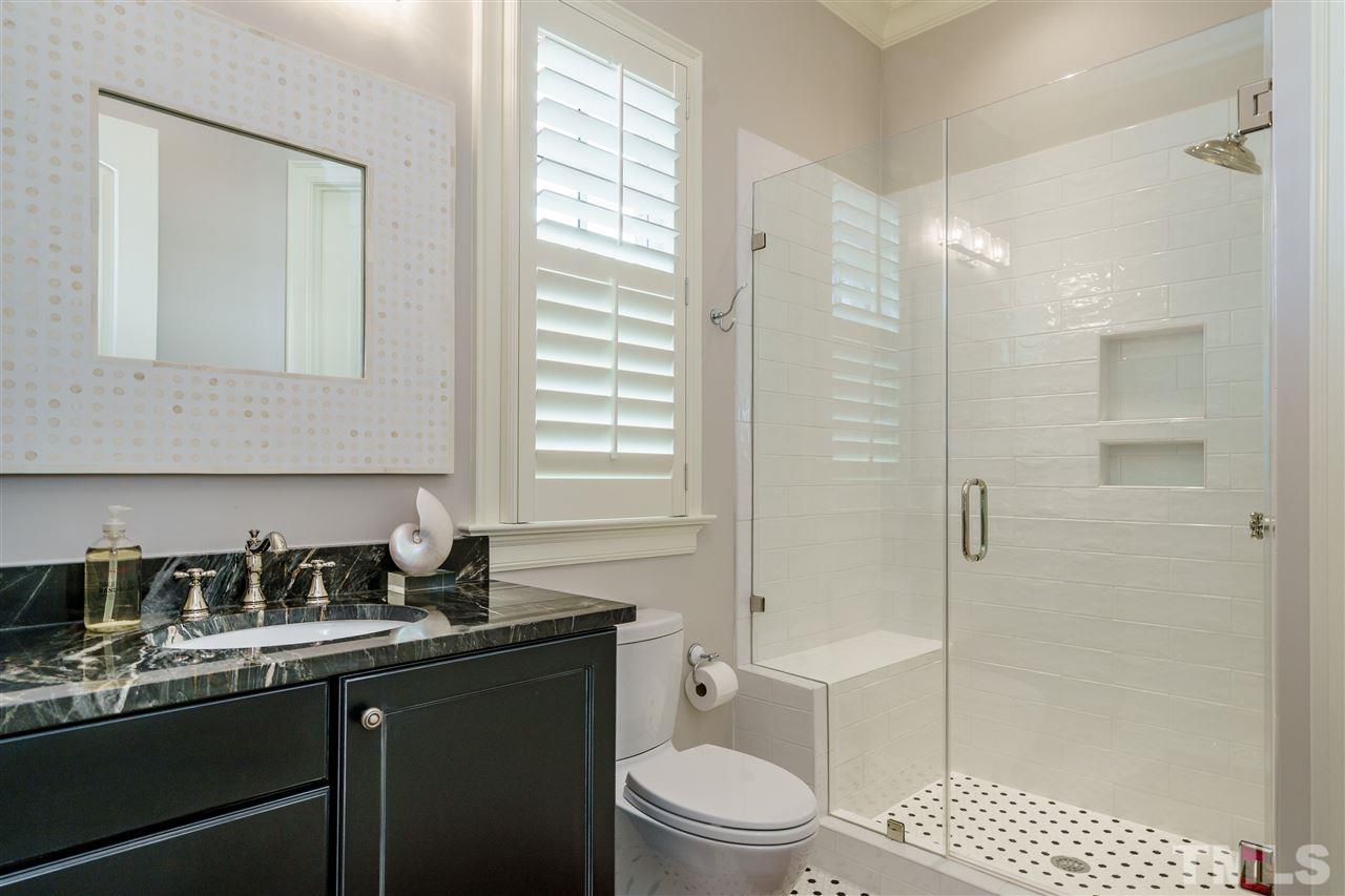 2610 Davis Street Raleigh, NC 27608 - Photo 16 of 30
