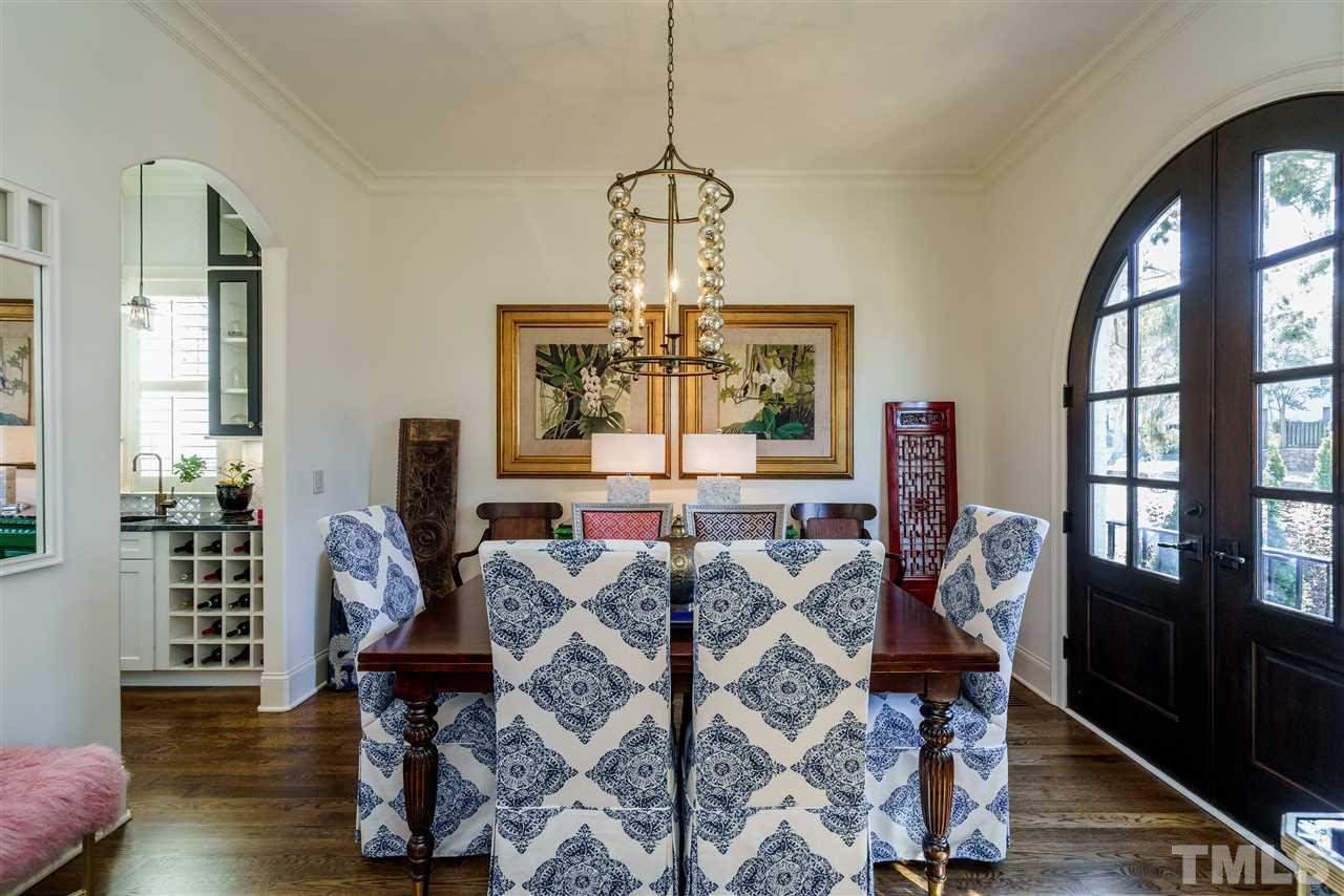 2610 Davis Street Raleigh, NC 27608 - Photo 3 of 30