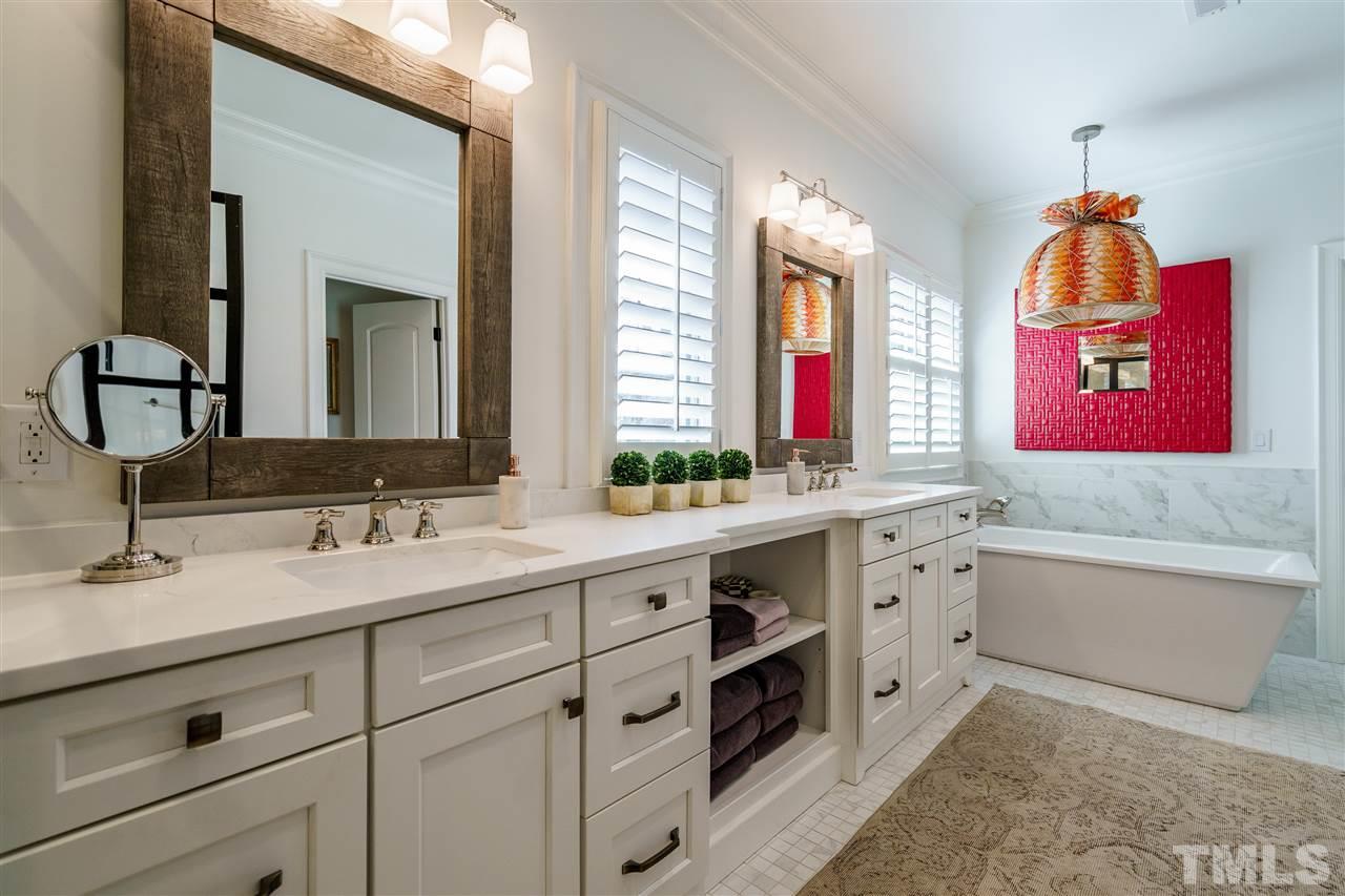 2610 Davis Street Raleigh, NC 27608 - Photo 22 of 30