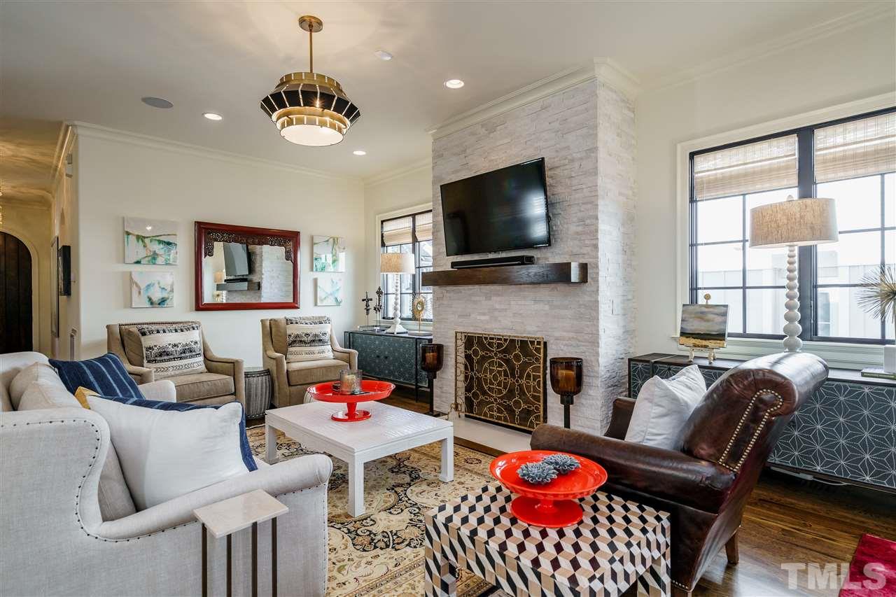 2610 Davis Street Raleigh, NC 27608 - Photo 5 of 30