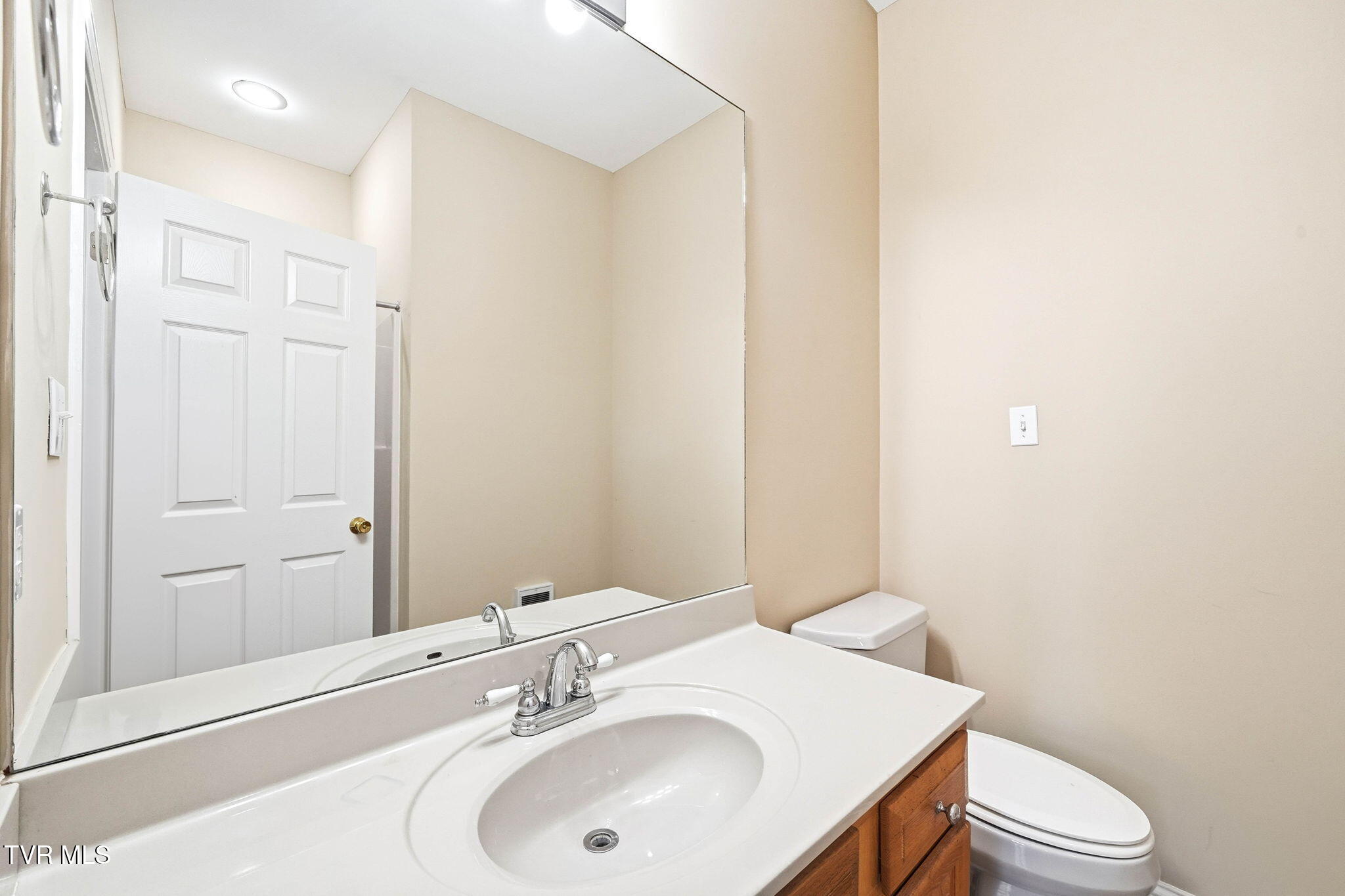 1812 Boones Creek Road Jonesborough, TN 37659 - Photo 27 of 90 27-web-or-mls-1812 Boones Creek Rd-32