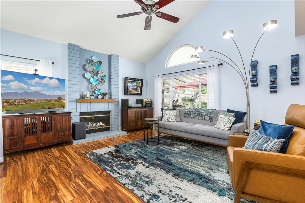 28761 Vista Saddleback Road Lake Forest, CA 92679 - Photo 6 of 27