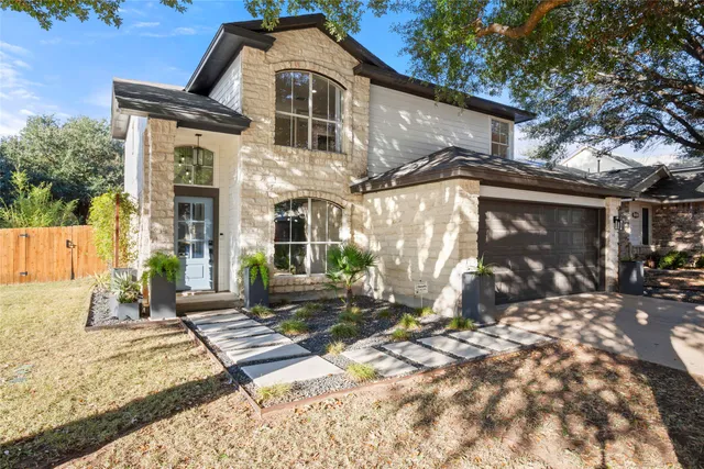 $495,000 | 1301 Canon Yeomans Trail, Austin, TX 78748