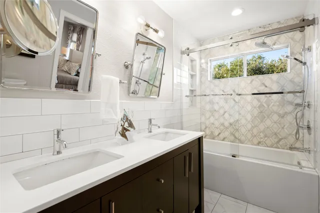 $495,000 | 1301 Canon Yeomans Trail, Austin, TX 78748