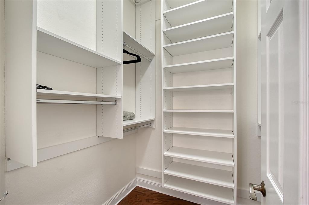 4108 Roberts Point Road Sarasota, FL 34242 - Photo 24 of 46 Gallery Image 24