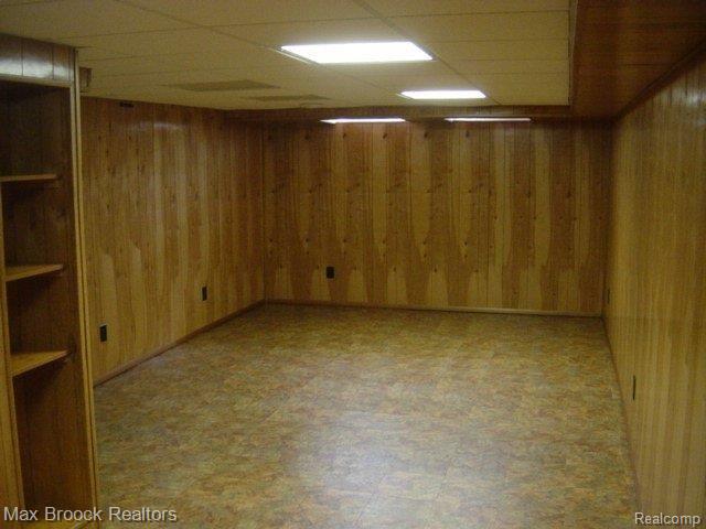 1979 Pondview Court, Unit 80 Rochester, MI 48309 - Photo 18 of 25 Finished Basement