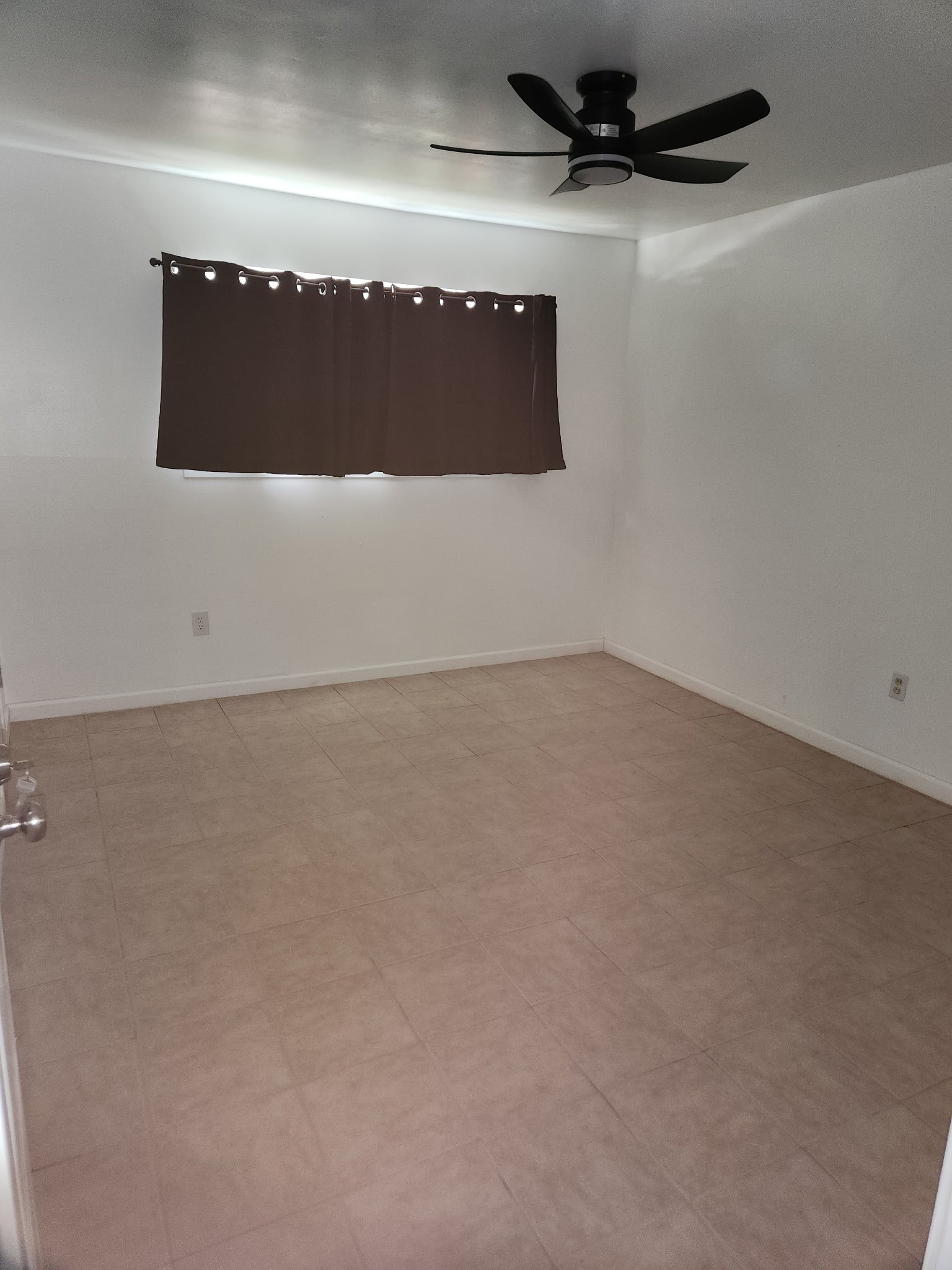 512 Harold Lane Baytown, TX 77521 - Photo 9 of 11