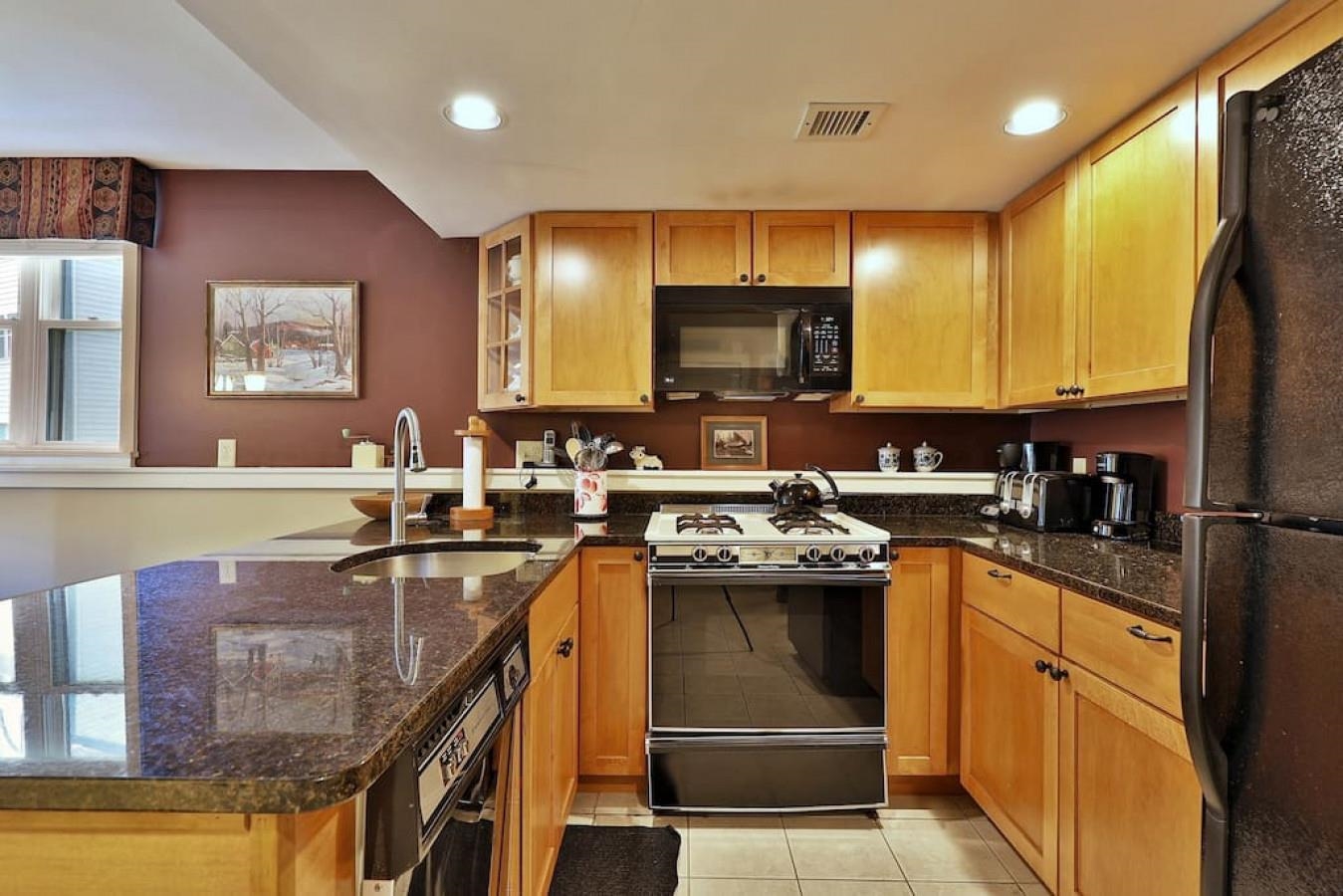 91 White Loop, Unit G106 Ludlow, VT 05149 - Photo 21 of 24 Gallery Image 21
