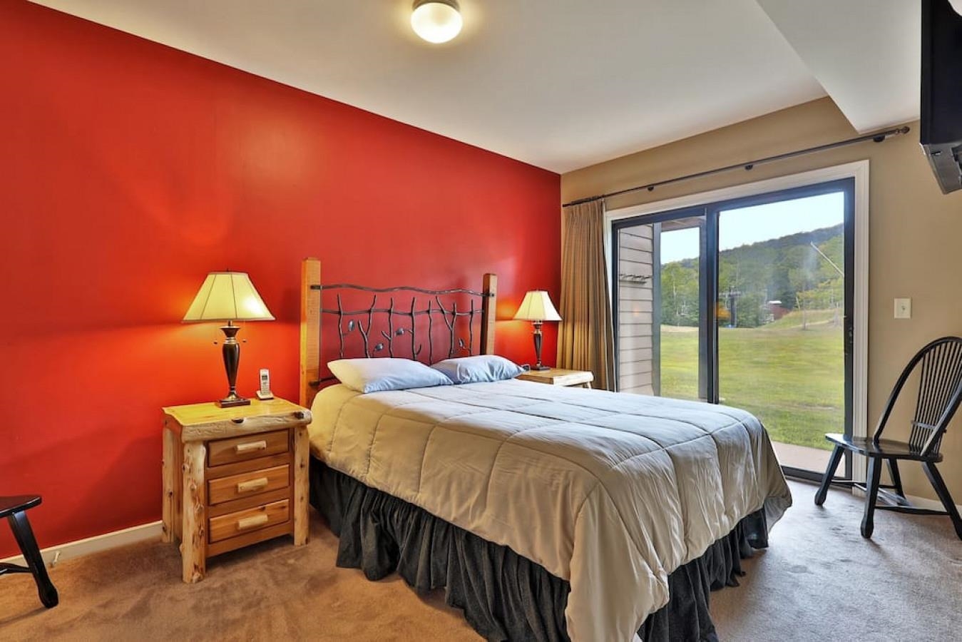 91 White Loop, Unit G106 Ludlow, VT 05149 - Photo 4 of 24 Gallery Image 4