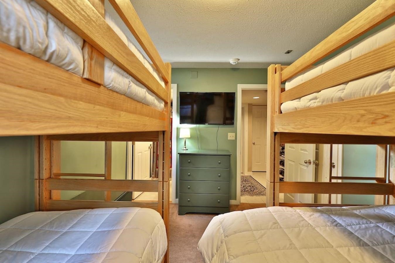 91 White Loop, Unit G106 Ludlow, VT 05149 - Photo 6 of 24 Gallery Image 6