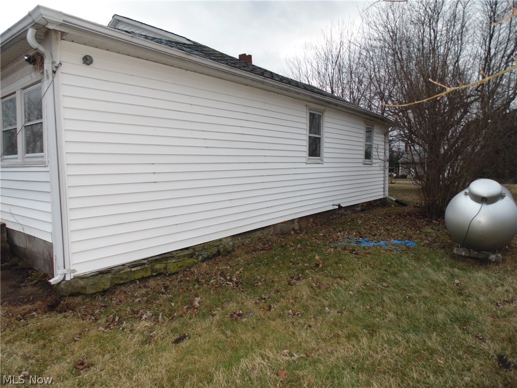 15677 Diagonal Road Lagrange, OH 44050 - Photo 7 of 28