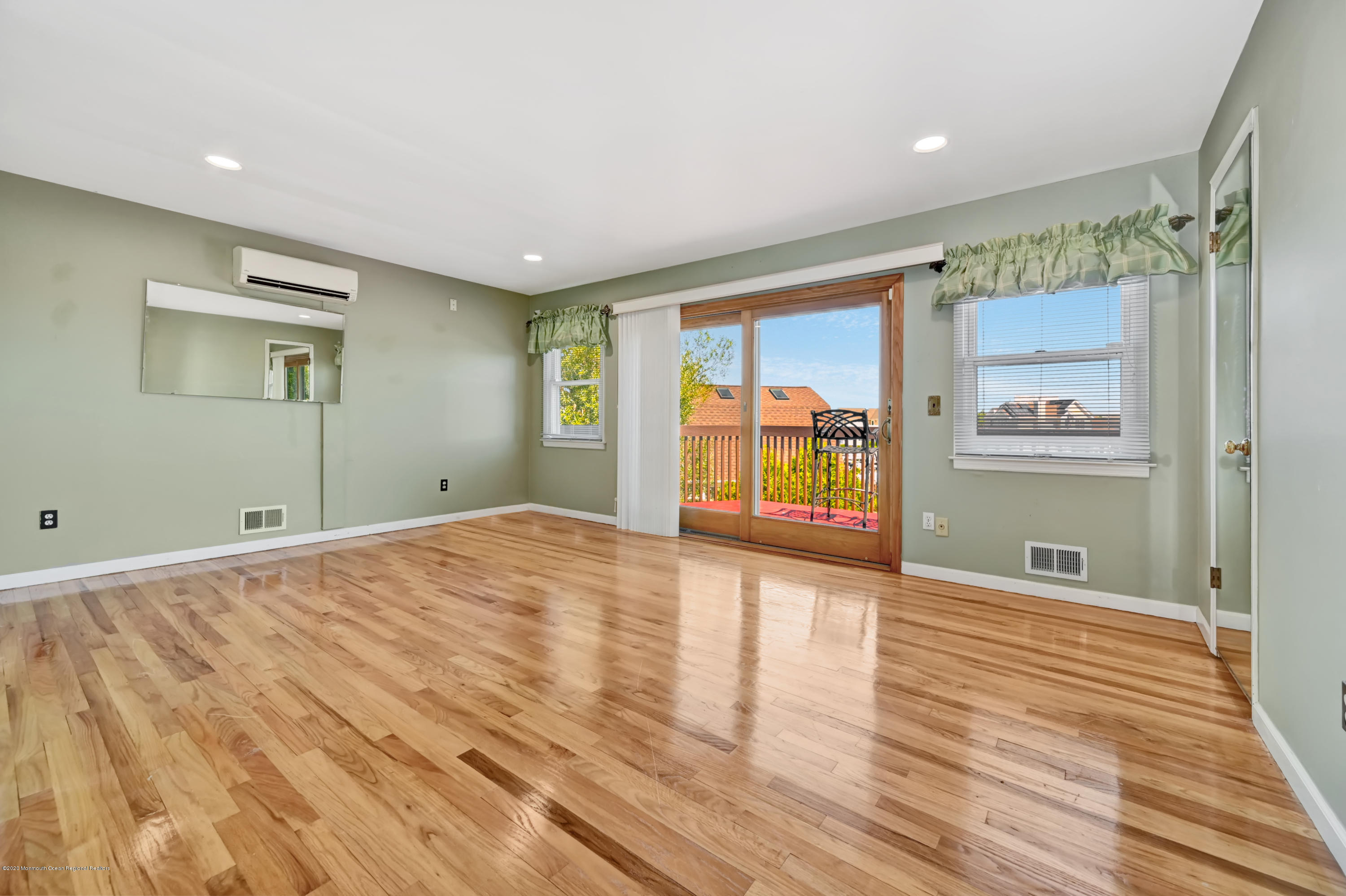 8 Gull Point Road Monmouth Beach, NJ 07750 - Photo 25 of 33 11-AGB_1008And2more