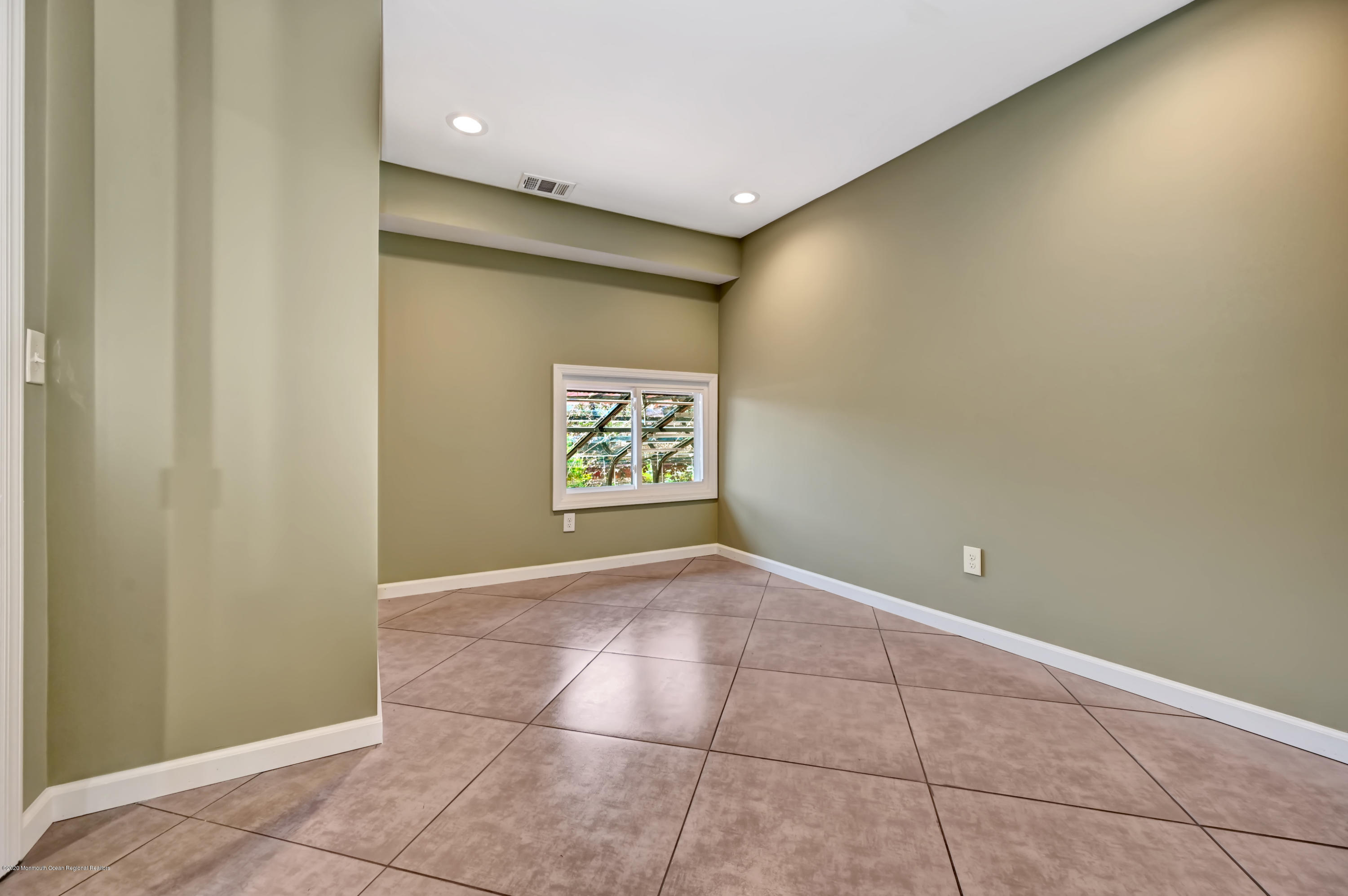 8 Gull Point Road Monmouth Beach, NJ 07750 - Photo 31 of 33 17-AGB_1116And2more