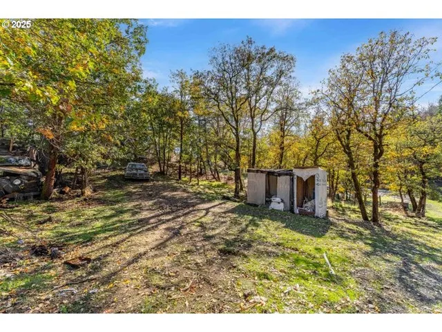 $295,000 | 18922 Antioch Road, White City, OR 97503