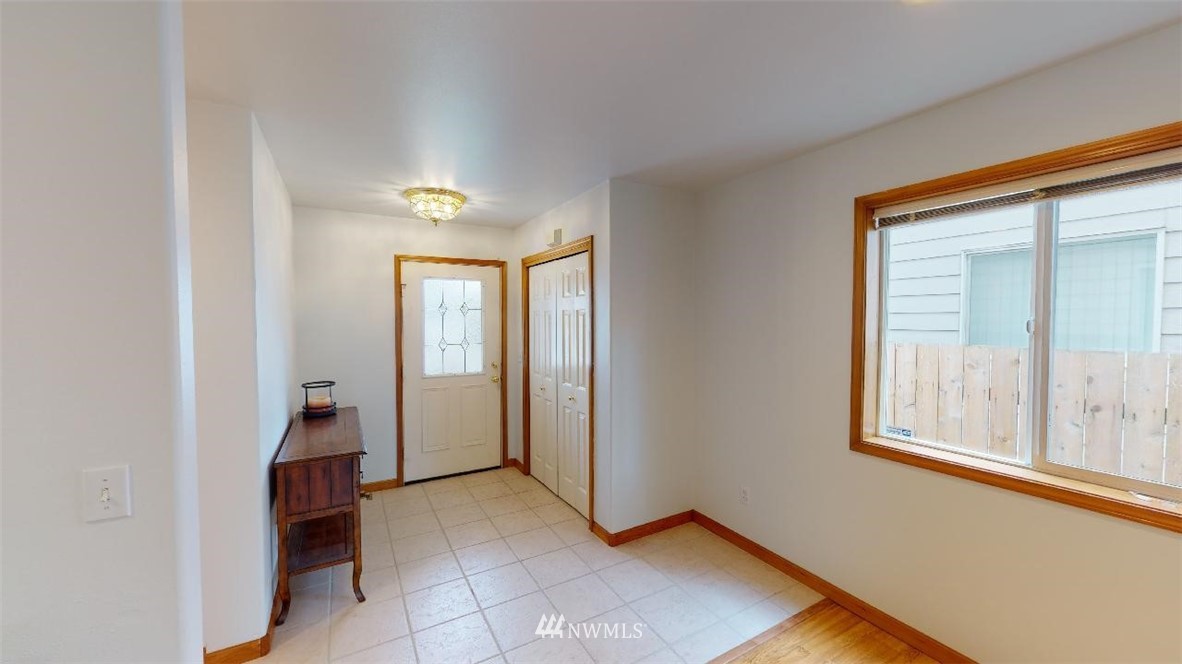 4015 Glengary Road Bellingham, WA 98226 - Photo 14 of 27 Gallery Image 14