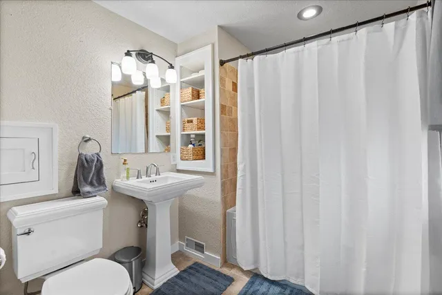 $208,800 | 421 Middle Street, Plymouth, WI 53073