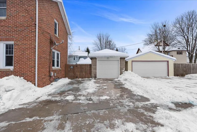 $208,800 | 421 Middle Street, Plymouth, WI 53073