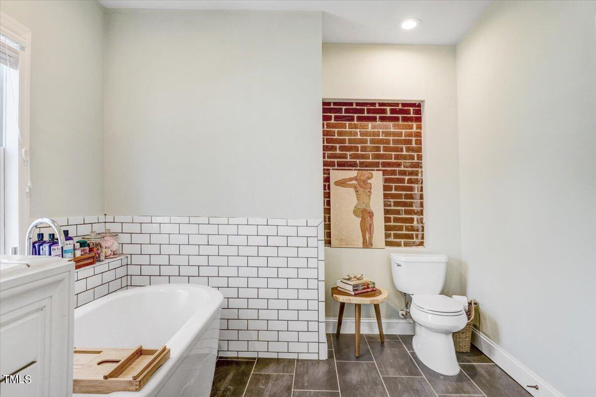 2501 Stafford Avenue Raleigh, NC 27607 - Photo 36 of 46 37-2501 Stafford Ave-37