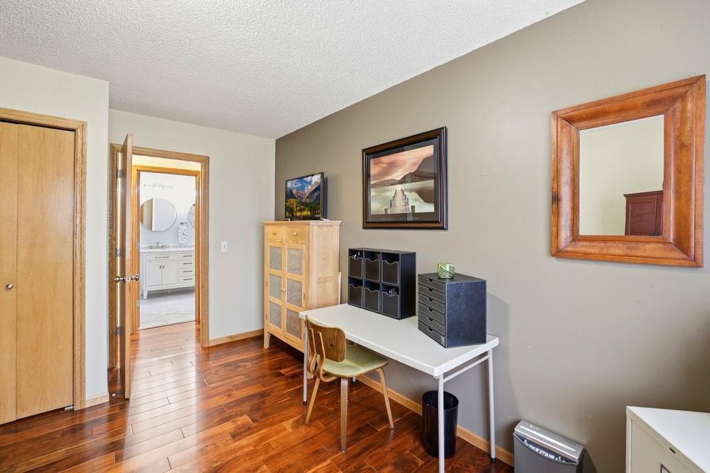 6907 Romeo Road Woodbury, MN 55125 - Photo 21 of 38