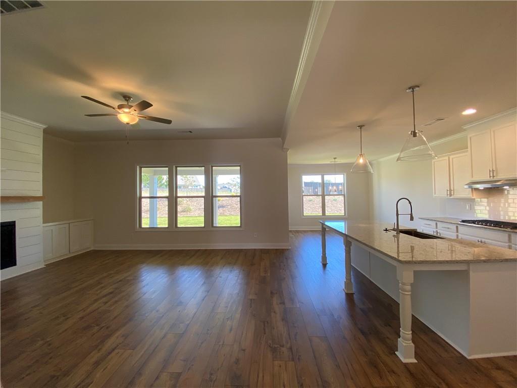 174 Oakdale Road Jefferson, GA 30549 - Photo 13 of 67