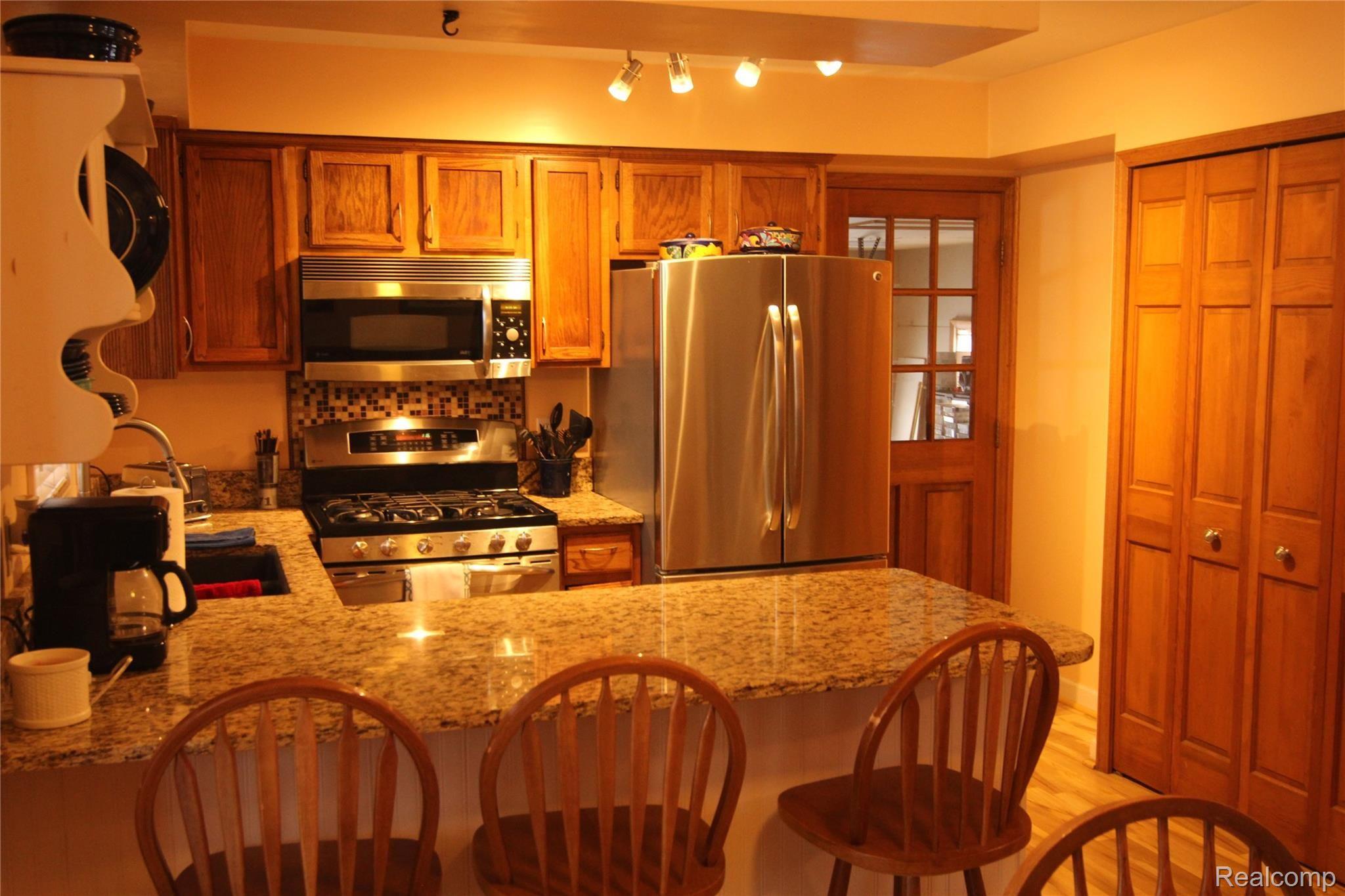 16061 Hough Road Allenton, MI 48002 - Photo 15 of 36 IMG_1881.JPG