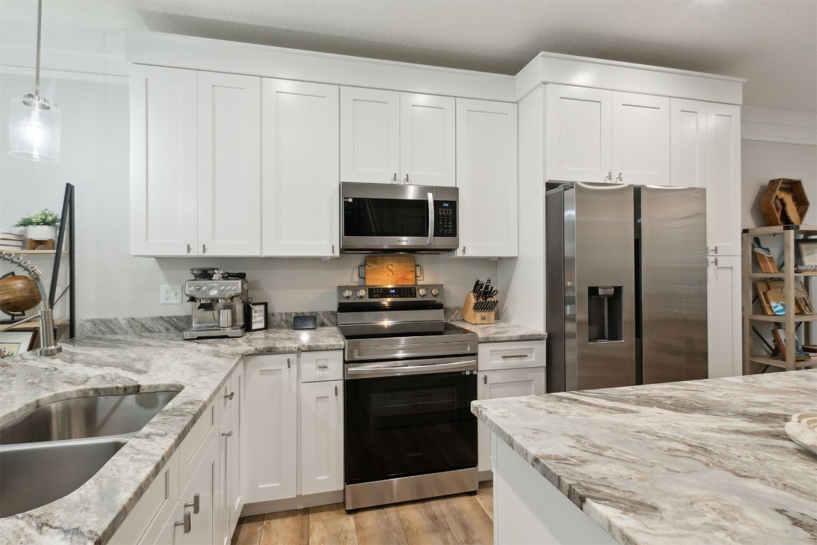 2423 Amelia Road Fernandina Beach, FL 32034 - Photo 12 of 29 Gallery Image 12