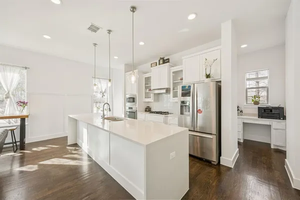 $3,200 | 3002 Zenia Drive, Dallas, TX 75204