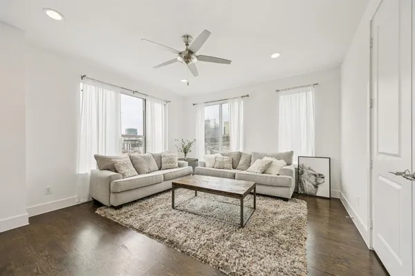 $3,200 | 3002 Zenia Drive, Dallas, TX 75204