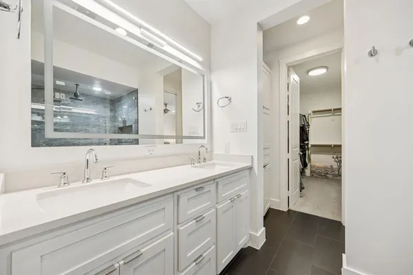 $3,200 | 3002 Zenia Drive, Dallas, TX 75204