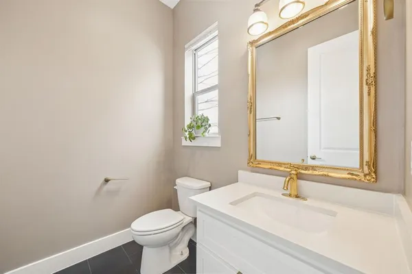 $3,200 | 3002 Zenia Drive, Dallas, TX 75204