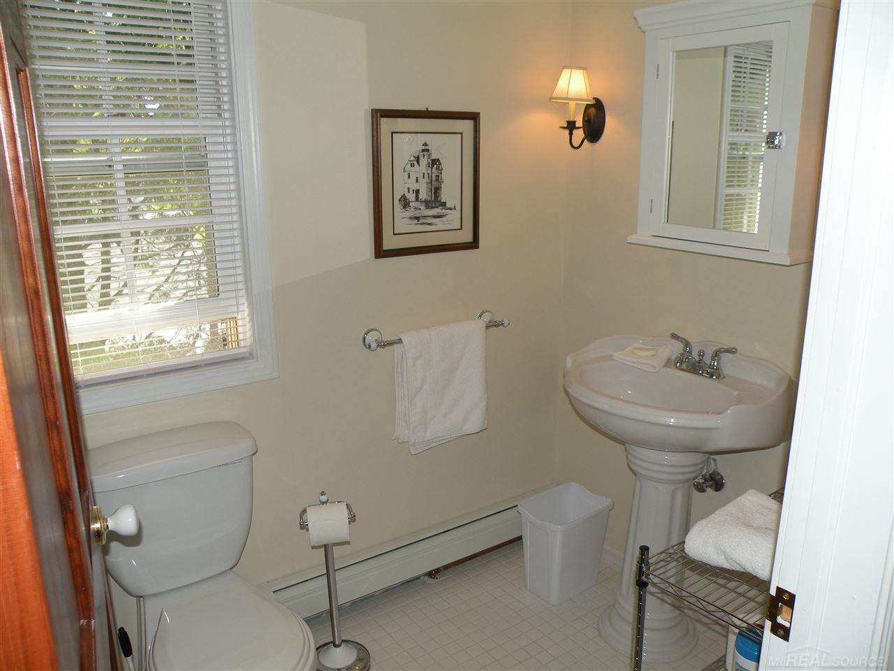 4677 Lakeshore Road Lexington, MI 48450 - Photo 30 of 54 31348490-29.JPG