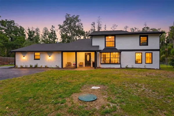 $699,999 | 19003 Cedar Lane, Lutz, FL 33548