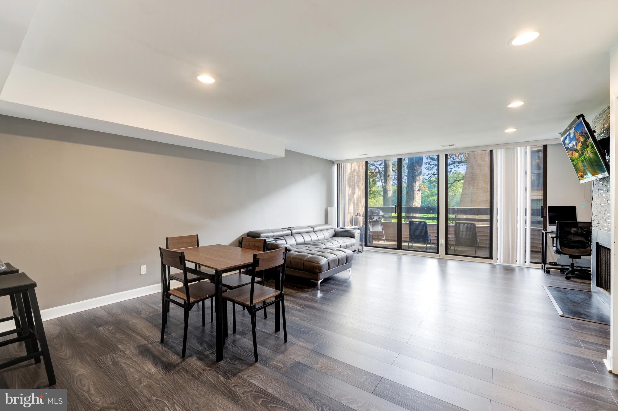 11626 Ivystone Court, Unit 3B1 Reston, VA 20191 - Photo 13 of 51