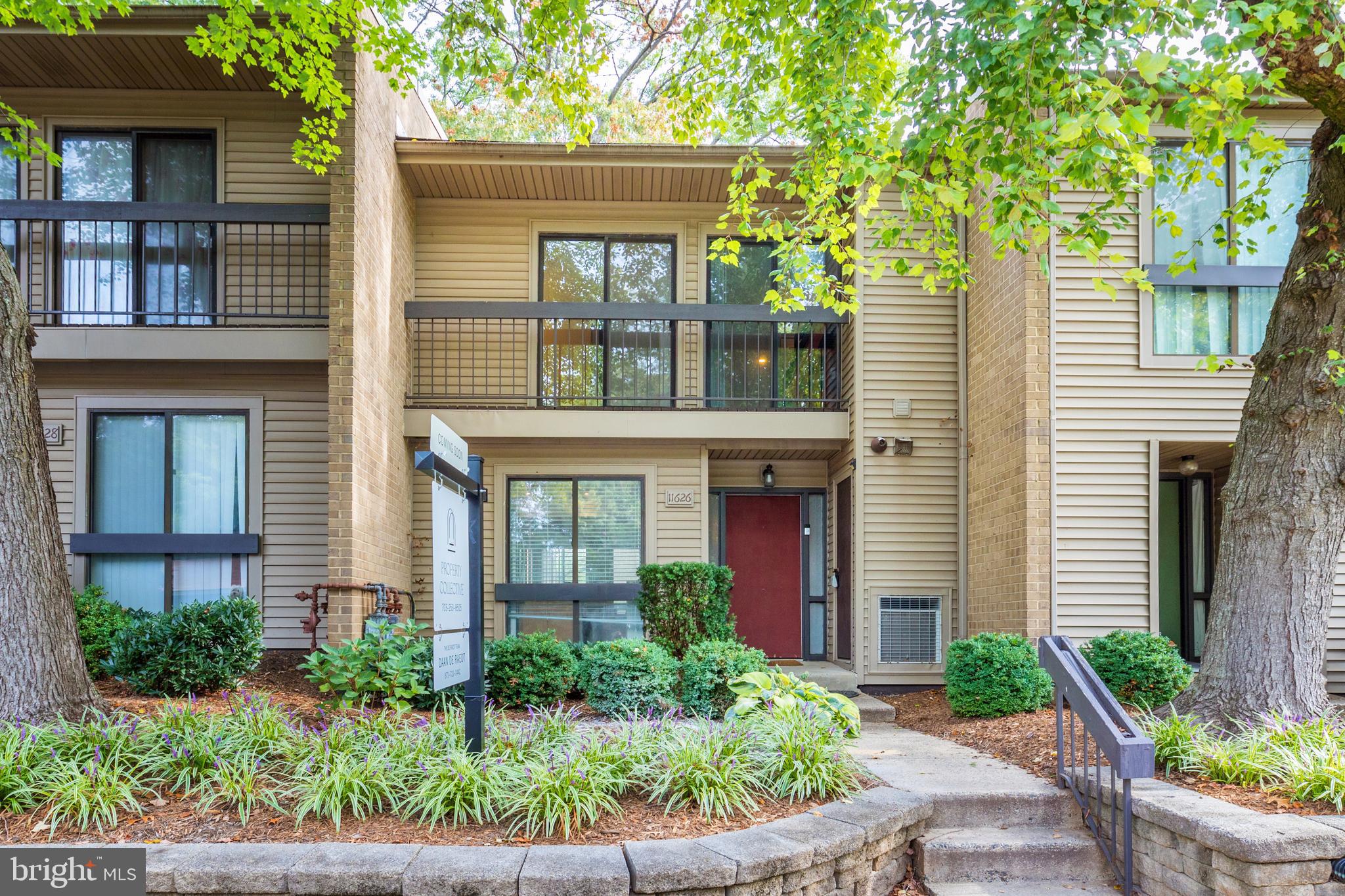 11626 Ivystone Court, Unit 3B1 Reston, VA 20191 - Photo 3 of 51