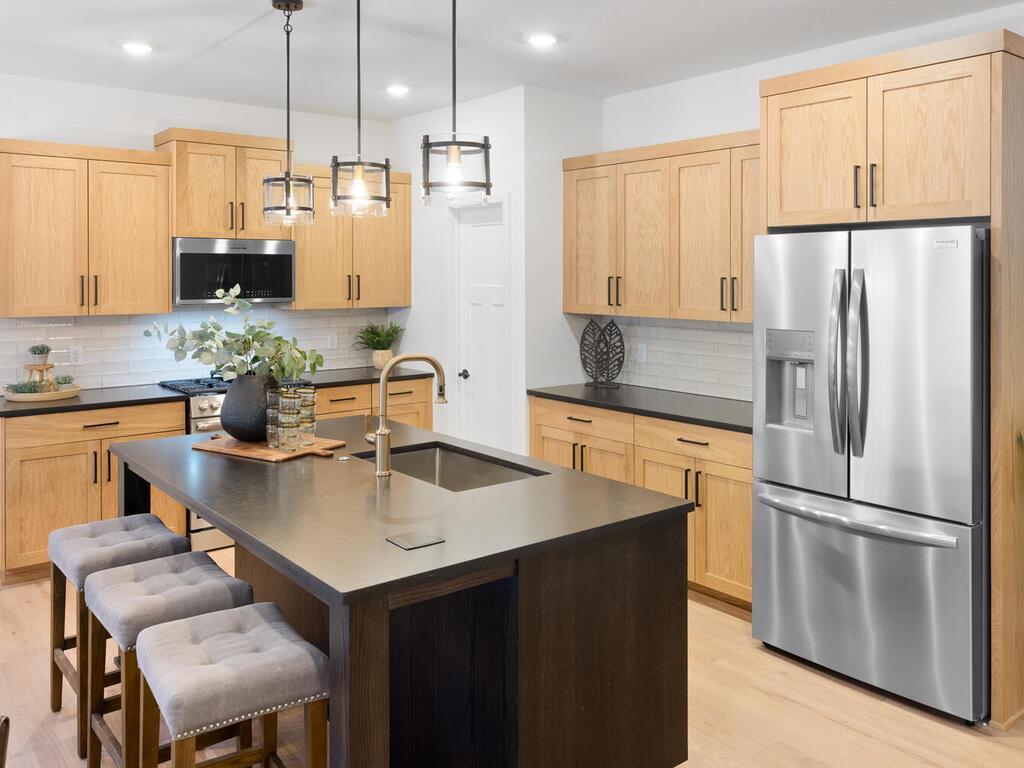 7739 Adler Trail Inver Grove Heights, MN 55077 - Photo 17 of 49